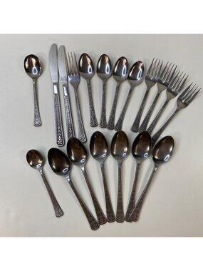 Interpur FLORENZ Set 19 Flatware Spoons Forks Knives Petal Fleur De Lis Vintage